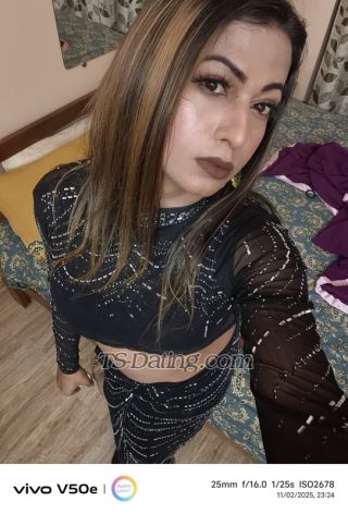 trans girl Mehersingh 5535174
