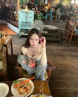 trans girl Melle 2614073
