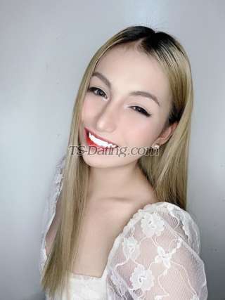 trans girl Meryy19 9555673