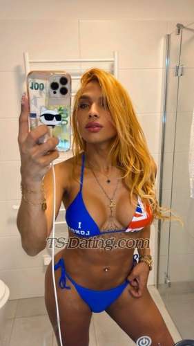 trans girl Miacolucci 8509067 trans girl Miacolucci 8509067