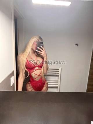 trans girl Miakhaliff 4161818 trans girl Miakhaliff 4161818