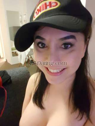 trans girl MichelleMelb 8866739 trans girl MichelleMelb 8866739