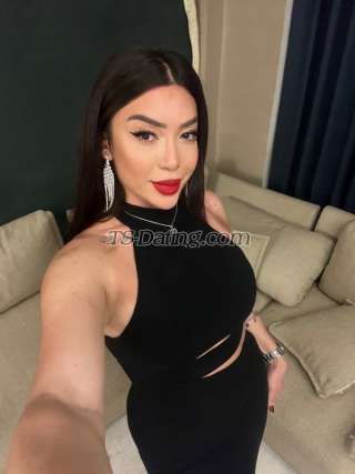 trans girl Maitee 4951823