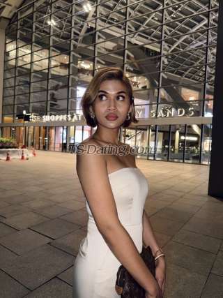 trans girl Mirza98 2206318 trans girl Mirza98 2206318