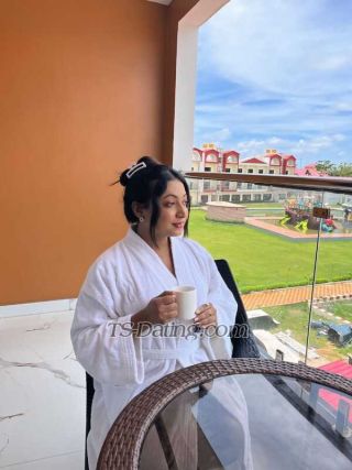 trans girl Mishti25 2195432 trans girl Mishti25 2195432