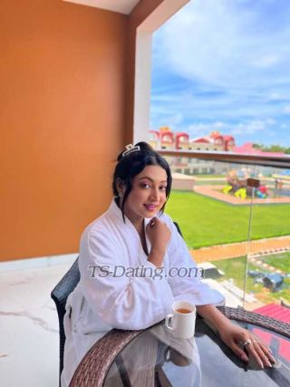 trans girl Mishti25 2195587 trans girl Mishti25 2195587