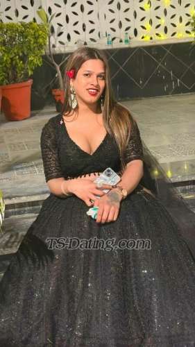 trans girl MissAyra 1195103 trans girl MissAyra 1195103