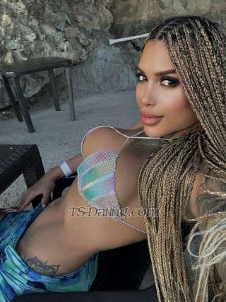 trans girl MissIssa 0177040 trans girl MissIssa 0177040