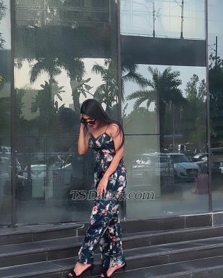 trans girl MissNiaa 4700635