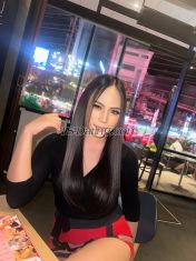 Miss Rora Phuket Transex Je suis à Patong Phuket en Thaïlande, rendez-vous Lady Boy peut être proactive et s'en prendre aux femmes et aux hommes.