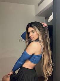 Misscleots Zurich Transex Sono una ragazza dolce e passionale! Sii interessante e onesto. Sono una persona facile. Adoro le persone istruite. Parla prima con me, così potrai decidere! A proposito, sono la migliore ragazza che puoi scegliere, adoro baciare e abbracciare e posso darti un'esperienza come ragazza.