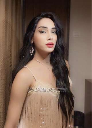 trans girl MistressNaira 1302394 trans girl MistressNaira 1302394