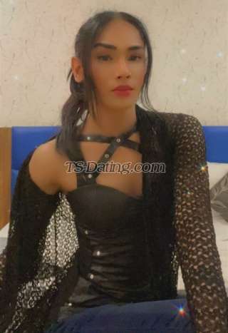 trans girl MistressNaira 2718813 trans girl MistressNaira 2718813