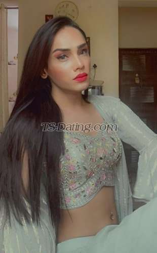 trans girl MistressNaira 4448453 trans girl MistressNaira 4448453