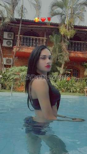 trans girl MistressNaira 9089000 trans girl MistressNaira 9089000