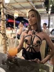 Miya brown Bangkok Transex I'm miya your darling, your love and your greAtest companion
I can be your greatest fantasy achievement  in all your sex
desire😘😘😘
Sex role position: versa
Fully
functional 
Rate per booking starts at:3000 hkd per hr.

Book me let's enjoy together and make your night or day
unforgettable 

