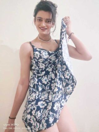 trans girl Mohini11215 8169491