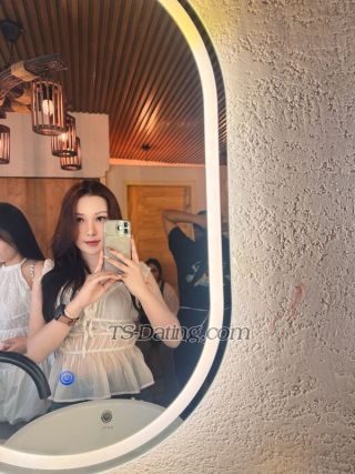 trans girl Molly39 5252765 trans girl Molly39 5252765