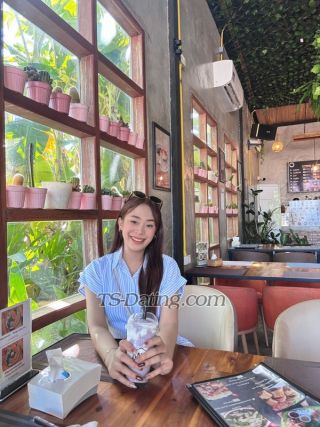 trans girl Mossxy 1970251 trans girl Mossxy 1970251