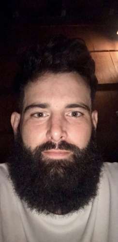 Hombre de USA - Connecticut