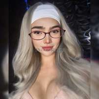 m1ssblythe Cebu Transex Blythe, 24 ans, vous servira la perversité à son plus haut niveau ! J'adore baiser de parfaits inconnus dans les coins sombres de la rue ou sur les parkings. Ramasser des mecs dans les bars et ne pas leur faire savoir que j'ai une bite avant qu'il ne soit trop tard. Un homme m'excite s'il me sert comme sa reine tout le temps. J'aime beaucoup me promener complètement nue dans la maison et j'adore regarder mon corps nu et sexy dans le miroir. Baiser devant un miroir me rend toujours folle ! Tu veux essayer ? 😋