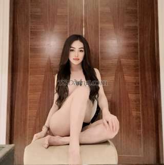 trans girl madelaine 4368330 trans girl madelaine 4368330