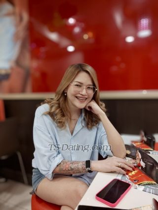 trans girl martinixxx 7563805