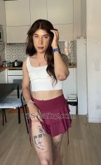 mikaelabreur Porto Transex  
Olá, amor… sou Mikaela, uma trans feminina, sensual e carinhosa, pronta para realizar suas fantasias mais secretas.
Tenho um corpo irresistível, curvas perfeitas, pele macia e um toque que vai fazer você esquecer do mundo.

Atendo homens, casais e mulheres que buscam algo especial.
 Serviços: oral, sexo, massagens eróticas, fetiches, experiências GFE (Girlfriend Experience).
 Recebo em local limpo, discreto e confortável.
Posso me deslocar para hotéis ou sua residência.