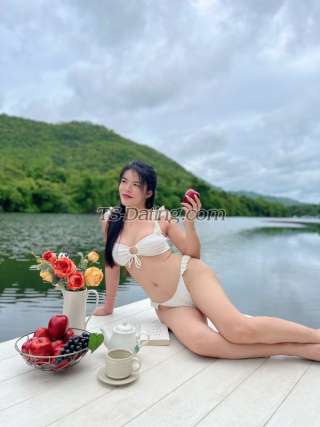 Shemale-minnybkk-0419967