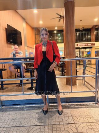 trans girl Nalawee 0578273