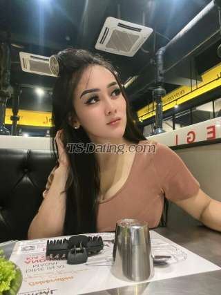 trans girl Nandawaria 7716663