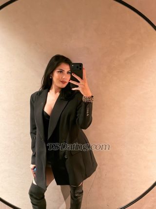 trans girl NaomiNaomi 2679736