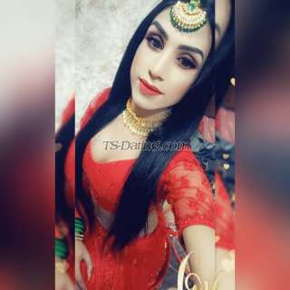 trans girl Nashasingh 4062657