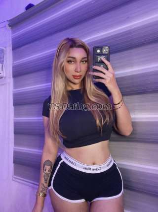 trans girl Nathalieeee 2045338