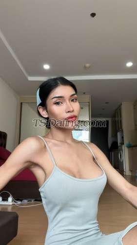 trans girl Natty1000 0210330 trans girl Natty1000 0210330