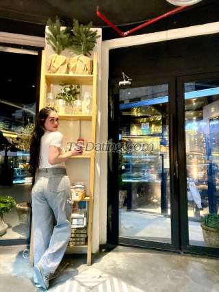 trans girl Nenebottom 0281163 trans girl Nenebottom 0281163