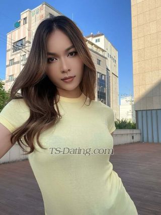 trans girl NickyMi 6074460