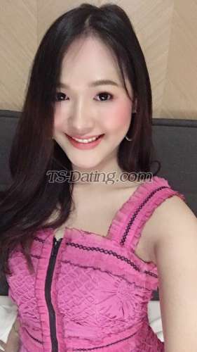 trans girl Noobella 0136331 trans girl Noobella 0136331