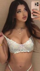 NoorShemale Ryadh Transex Shimel est dominant Violent et aime l'humiliation au maximum Les rois sont humiliés par mes yeux Situé en Jordanie 23 ans