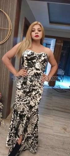 trans girl NyshaSharma 4481056