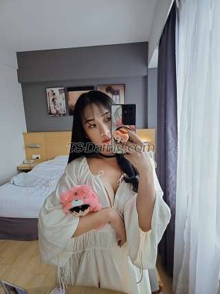 trans girl nunthaya 2261568 trans girl nunthaya 2261568