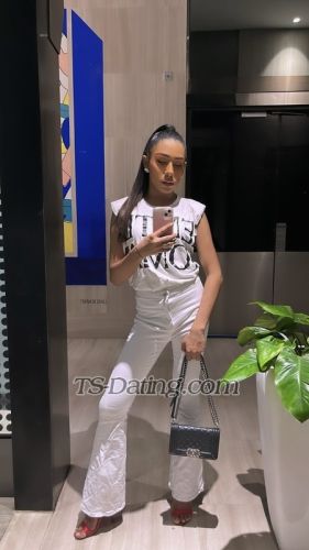 trans girl 0148360895 0136862 trans girl 0148360895 0136862