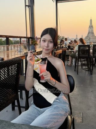 trans girl 083291mm 6116605