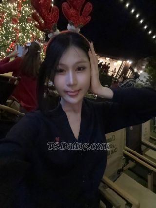 trans girl 083291mm 6682435