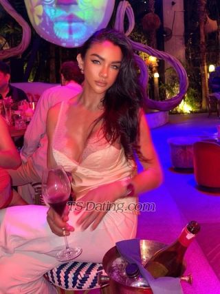 trans girl Pailin 5886618