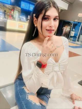 trans girl Palakroy 4218772