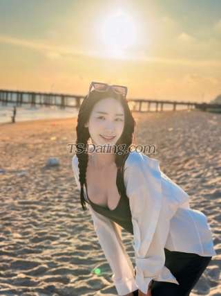 trans girl Pangg 4215892 trans girl Pangg 4215892