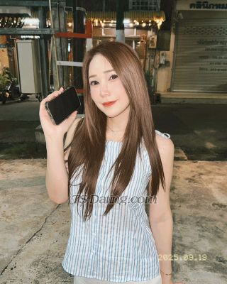 trans girl Partylim 8384077 trans girl Partylim 8384077