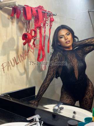 trans girl PaulinaEvans 0101674 trans girl PaulinaEvans 0101674