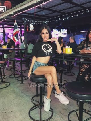 trans girl Phettypattaya 2555334